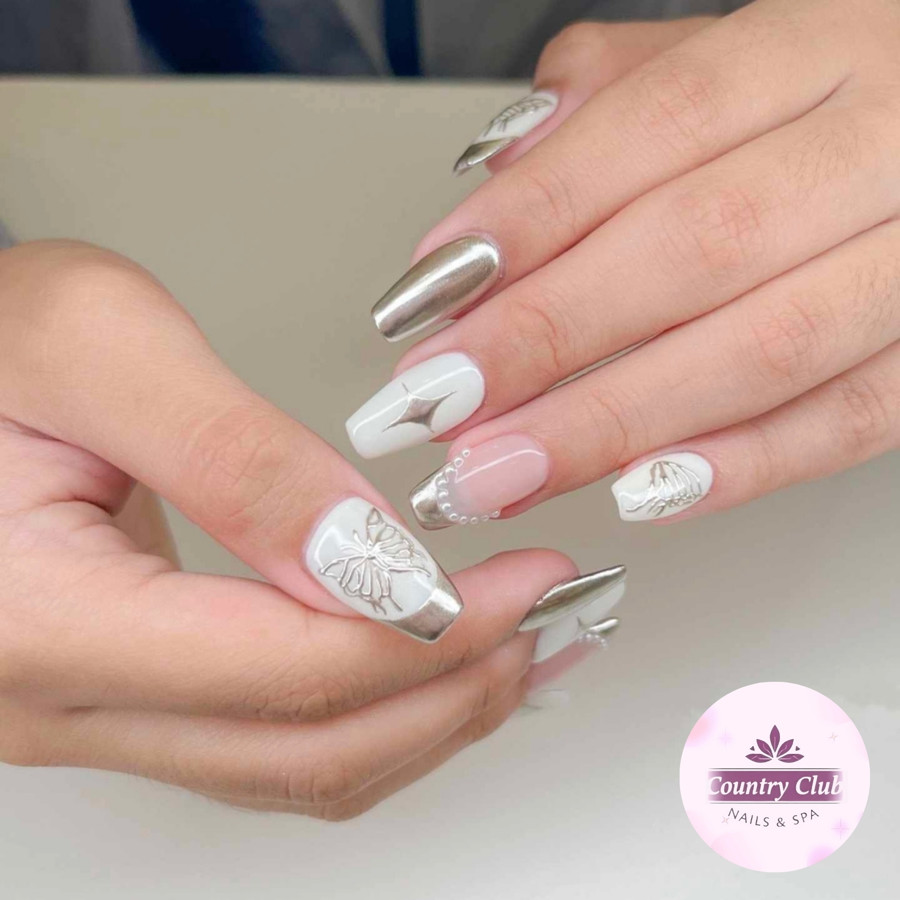 Country Club Nails & Spa in Moorpark, CA 93021